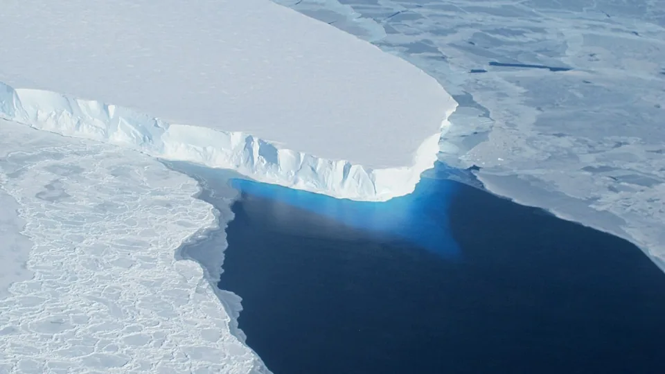 The Meltdown Beneath the Ice: Autonomous Submersibles Reveal Massive Warm Water Cavities Accelerating Antarctica's Thwaites 'Doomsday' Glacier Collapse