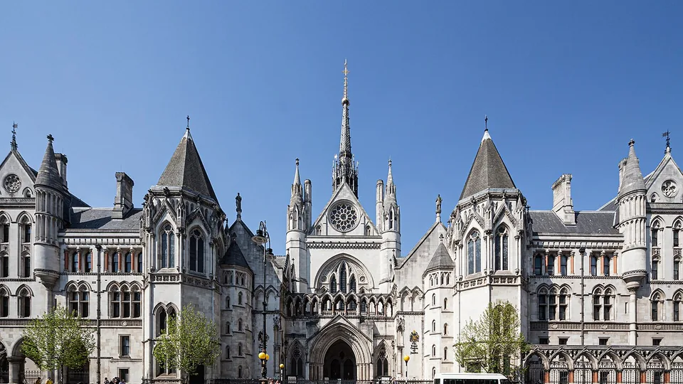 The Royal Privacy Showdown: Prince Harry and High-Profile Figures Face Associated Newspapers in Landmark High Court Phone Hacking Trial